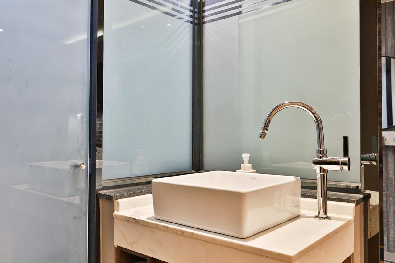 Brown Dot Hotel Jeonggwan Пусан Экстерьер фото