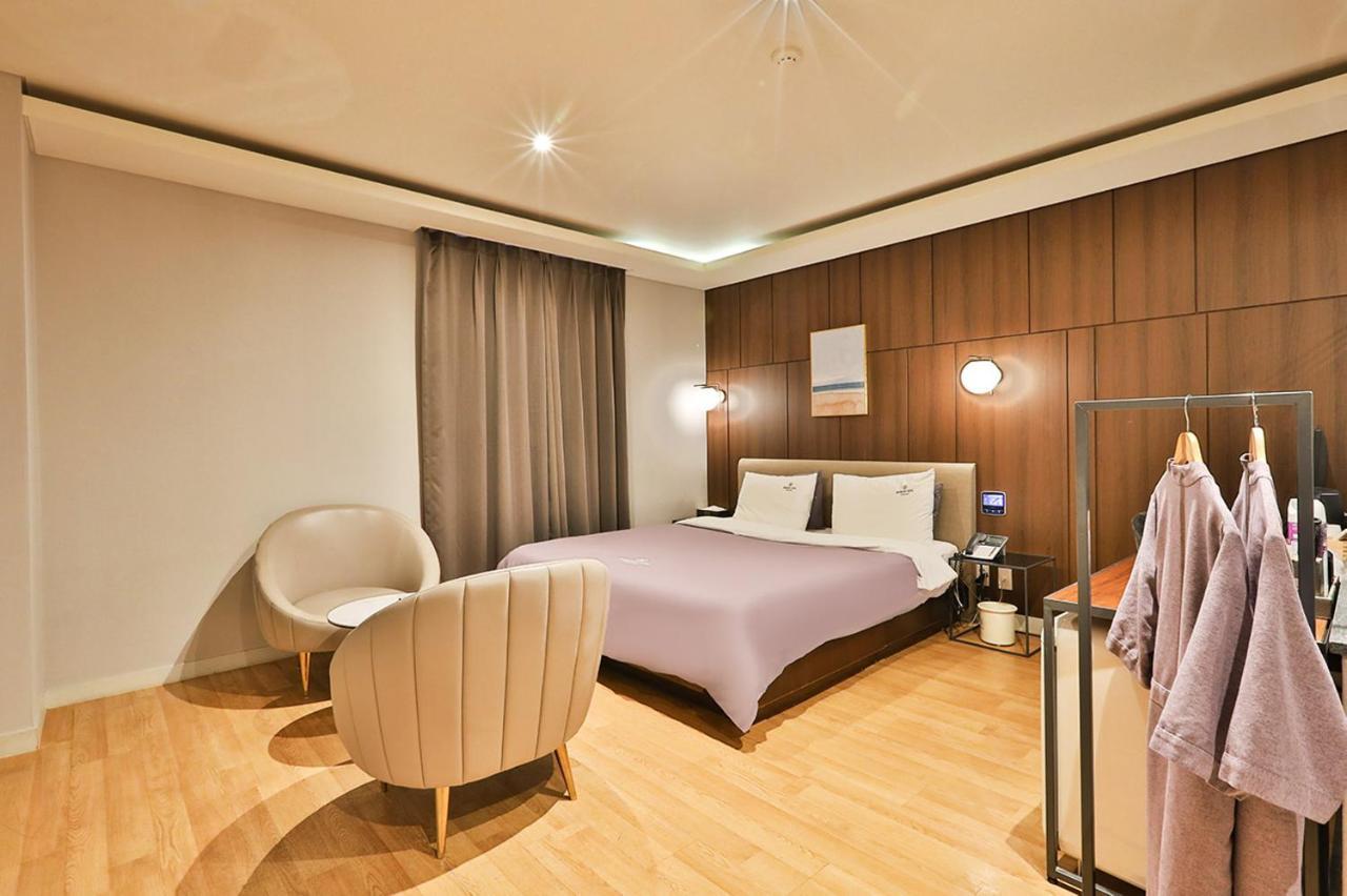 Brown Dot Hotel Jeonggwan Пусан Экстерьер фото