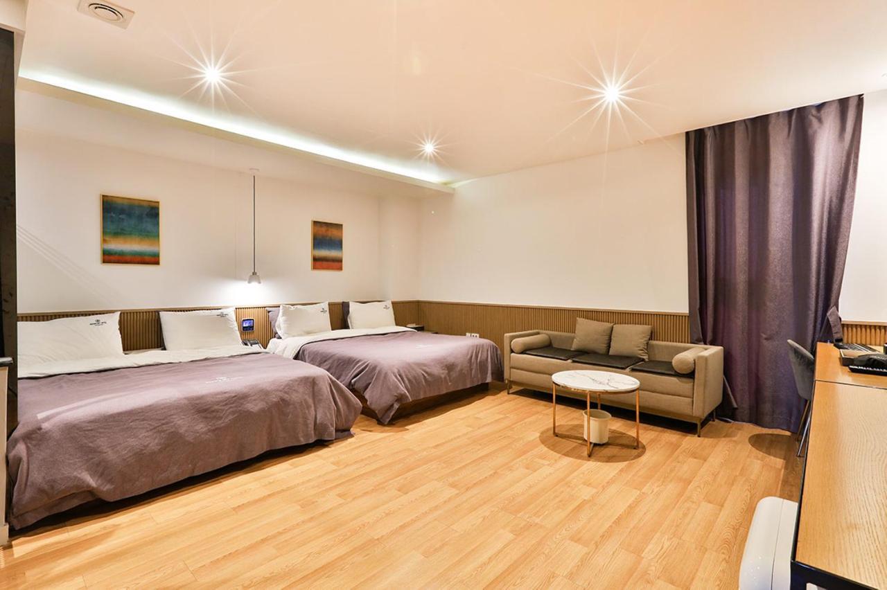 Brown Dot Hotel Jeonggwan Пусан Экстерьер фото