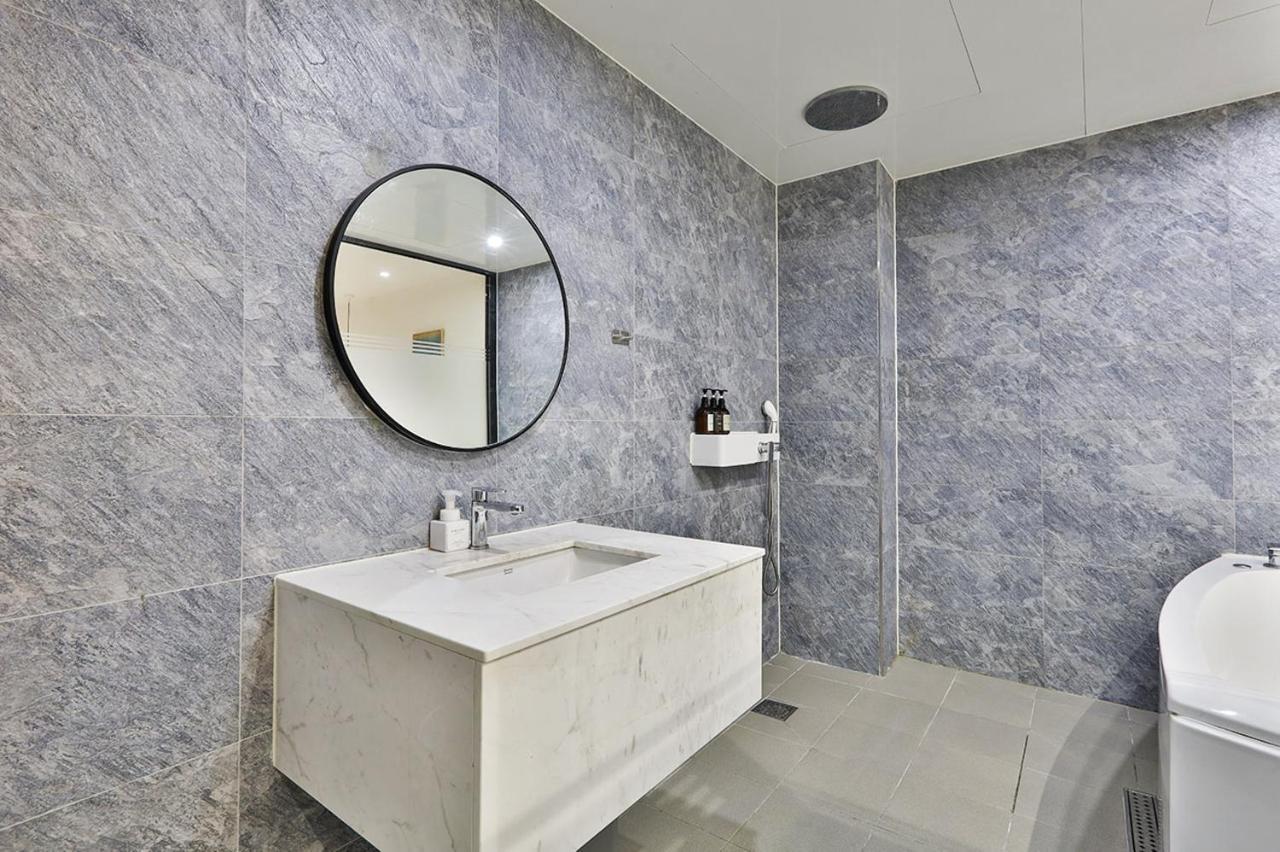 Brown Dot Hotel Jeonggwan Пусан Экстерьер фото